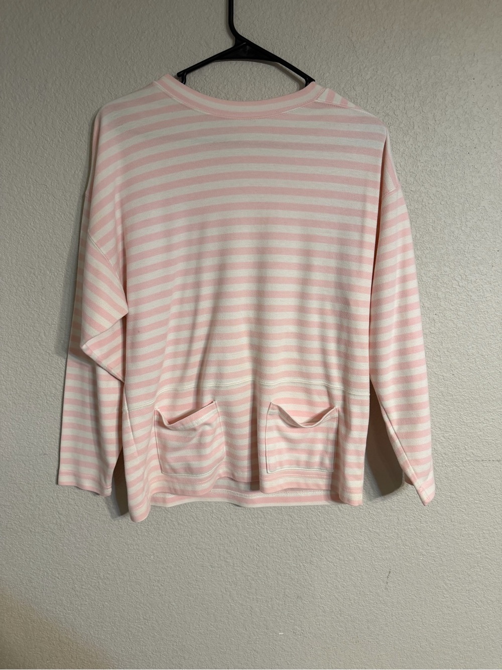 Vintage Karen Scott Pink & White Striped Long-Sleeve Top with Front Pockets
